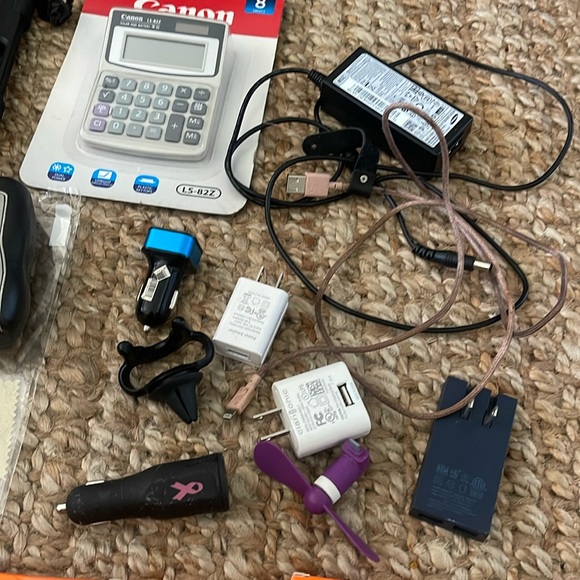 USB CHARGERS IPHONE CHARGER CALCULATOR IPAD CASE LAPTOP STAND IPAD PENCIL BUNDLE - Picture 12 of 12